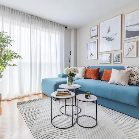Apartamento Con Parking Y Piscina Madrid Exterior photo